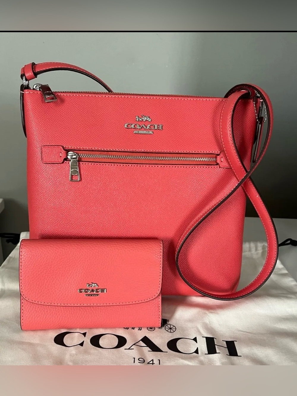 Coach Rowan File Bsg With Matching Wallet
